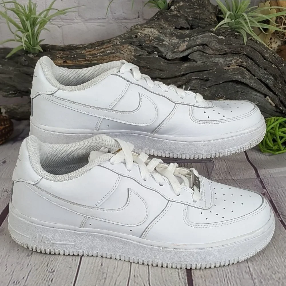 Nike Air Force 1 Sneakers